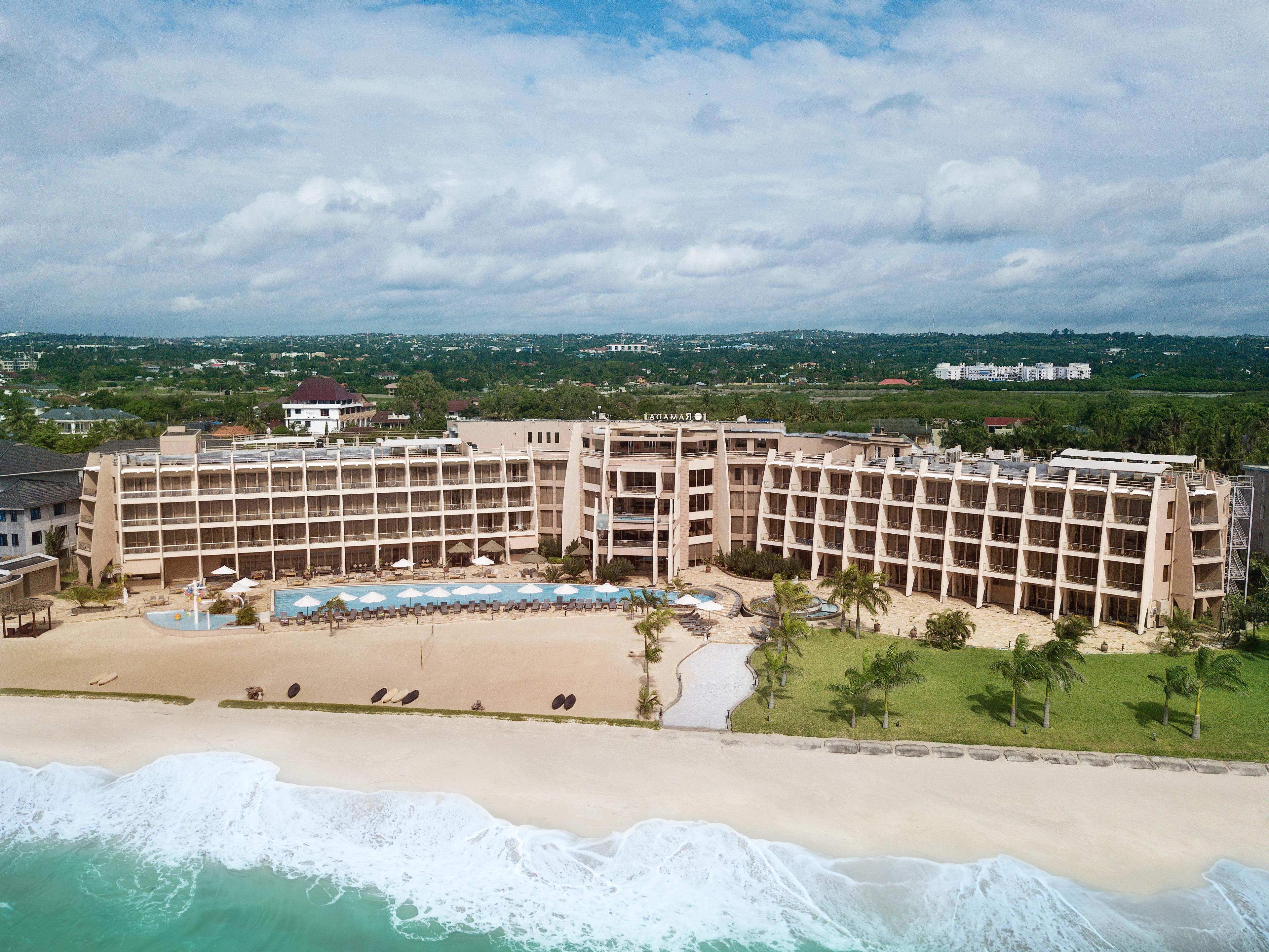 Ramada Resort By Wyndham Dar Es Salaam Esterno foto