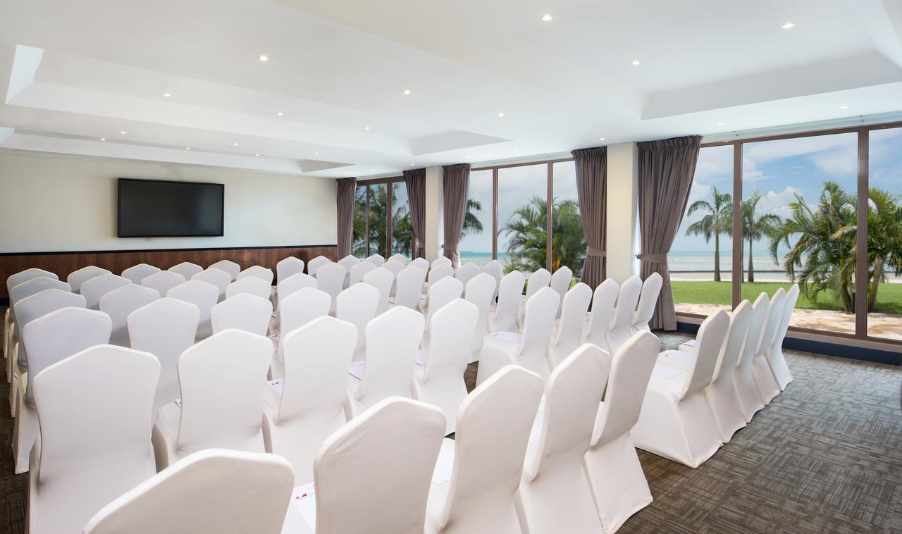 Ramada Resort By Wyndham Dar Es Salaam Esterno foto