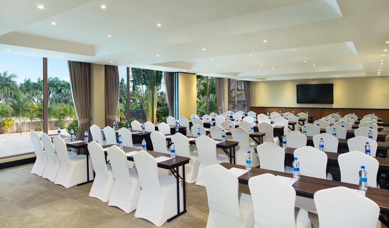 Ramada Resort By Wyndham Dar Es Salaam Esterno foto